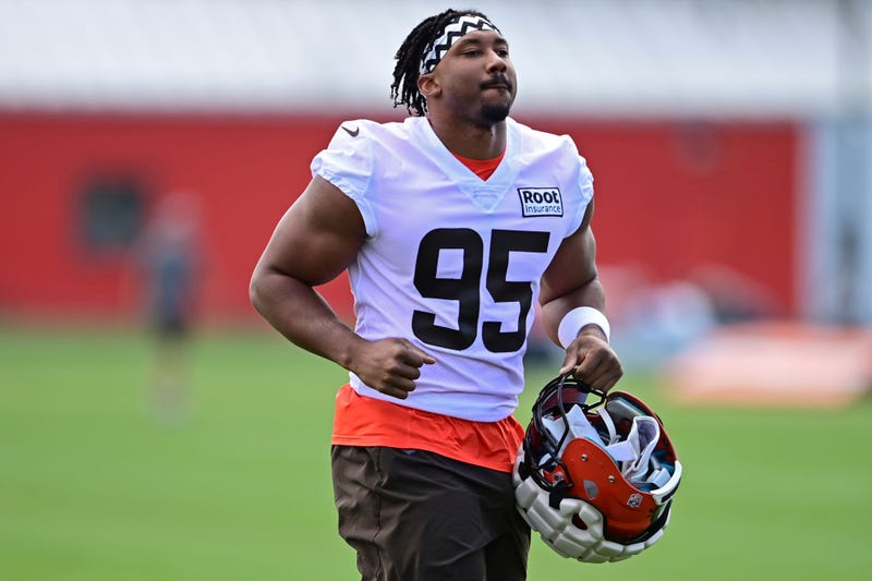 Browns Panthers Preview Football