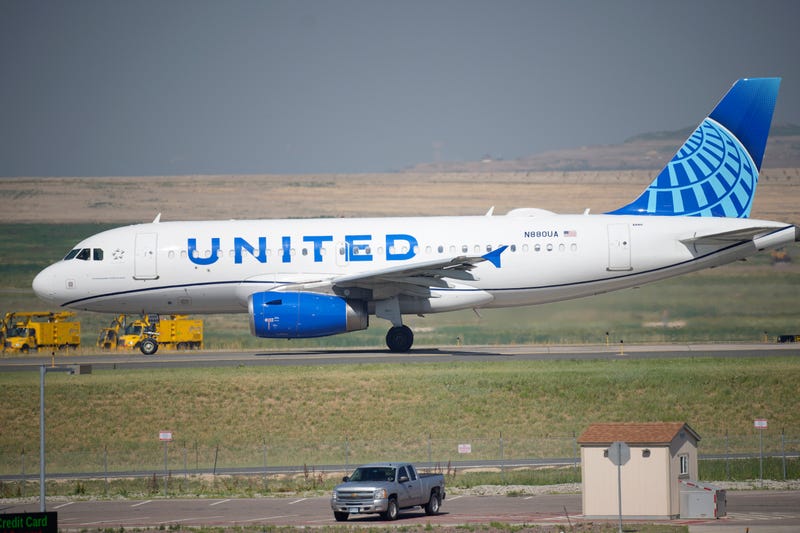 Virus Outbreak United Airlines