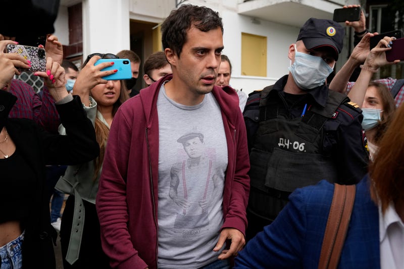 Russia Journalist Raid