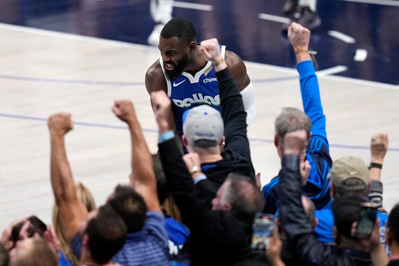 Warriors Mavericks Basketball