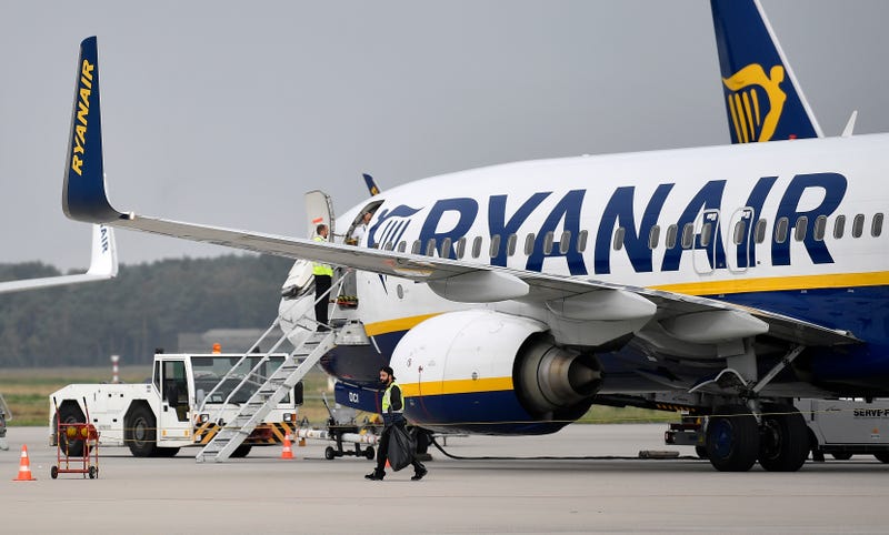 Boeing-Plane-Ryanair