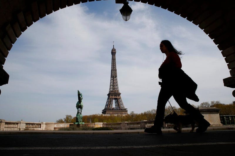 Paris (AP)