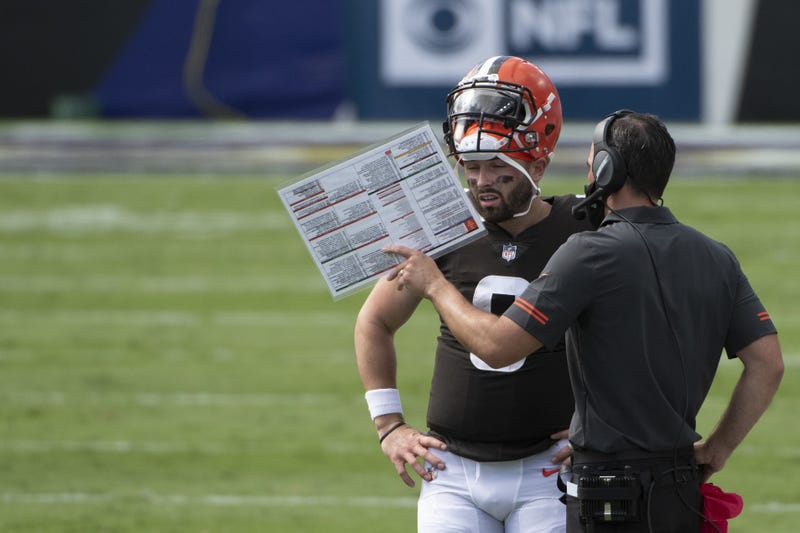 Cleveland Browns quarterback Baker Mayfield speaks with head coach Kevin Stefanski during the second quarter of the game against the Baltimore Ravens at M&T Bank Stadium.