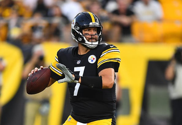 Ben Roethlisberger drops back to pass for the Steelers.