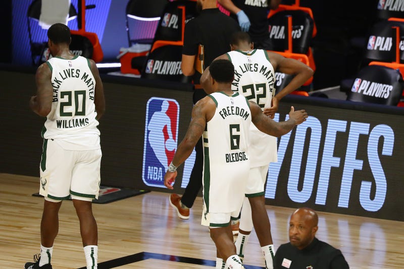 bucks