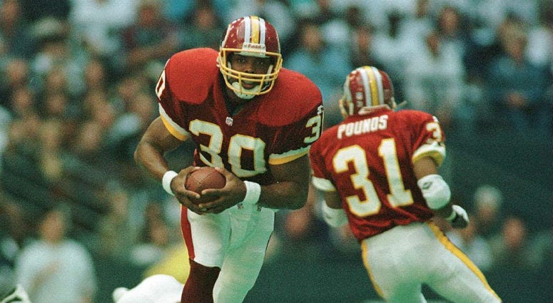 Brian Mitchell returns a kick against the Cowboys in 1995.
