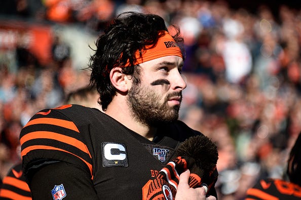 Baker Mayfield stands for the national anthem during a Browns game.