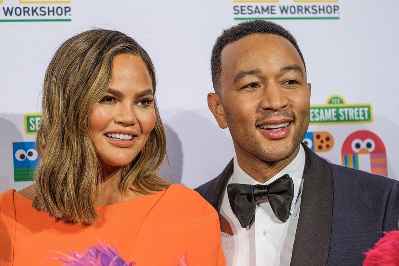 chrissy_teigen_John_legend