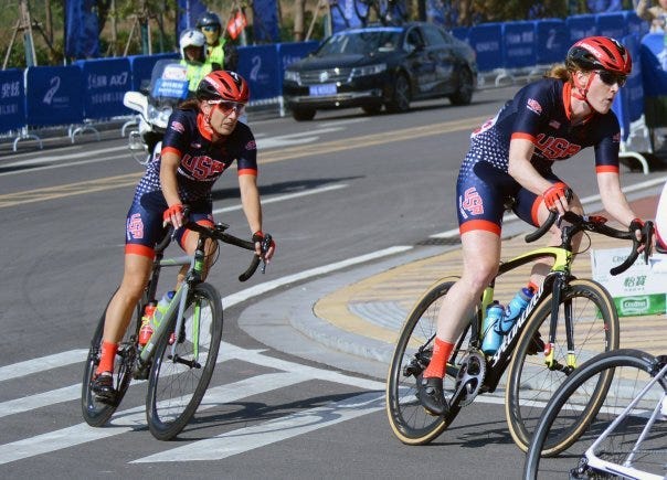All-female cyclist team competes in China