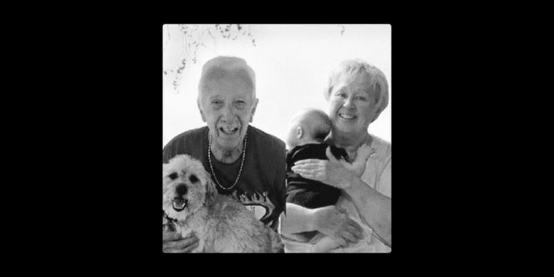 Michigan couple dies of COVID one minute apart
