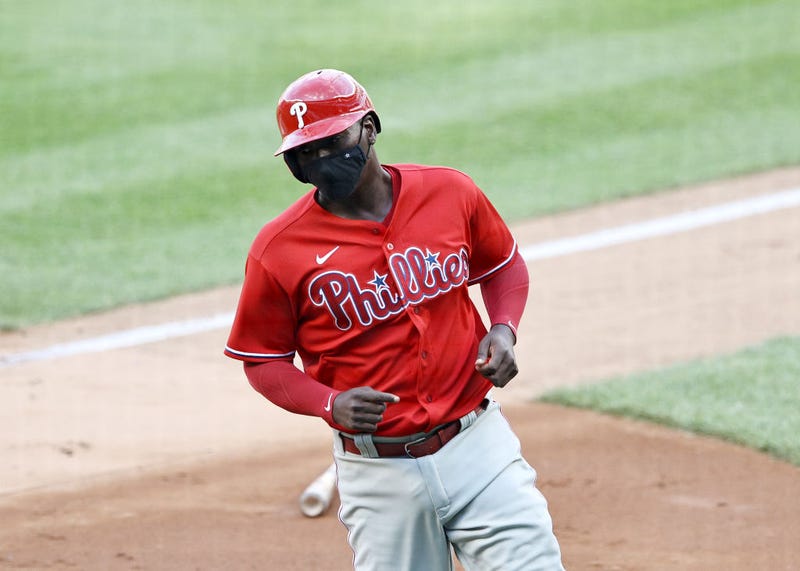 Didi Gregorius scores for the Phillies.