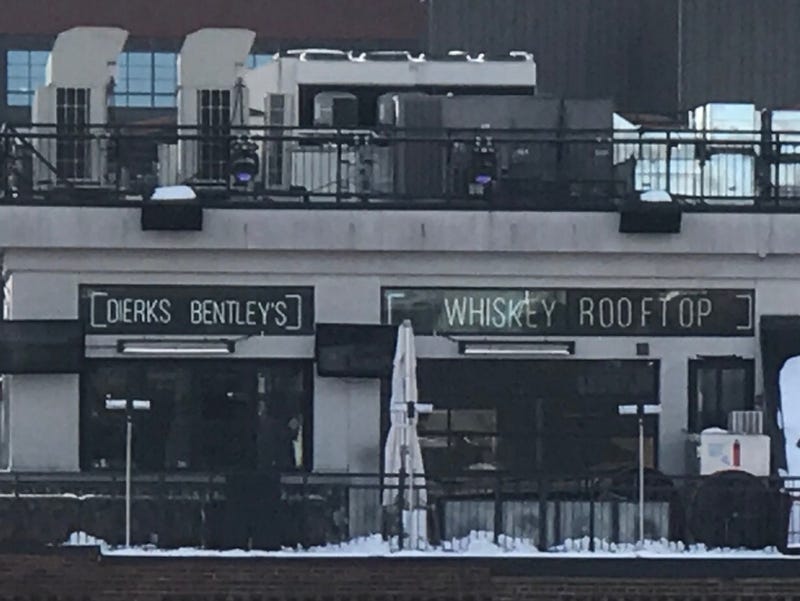 Dierks Bar