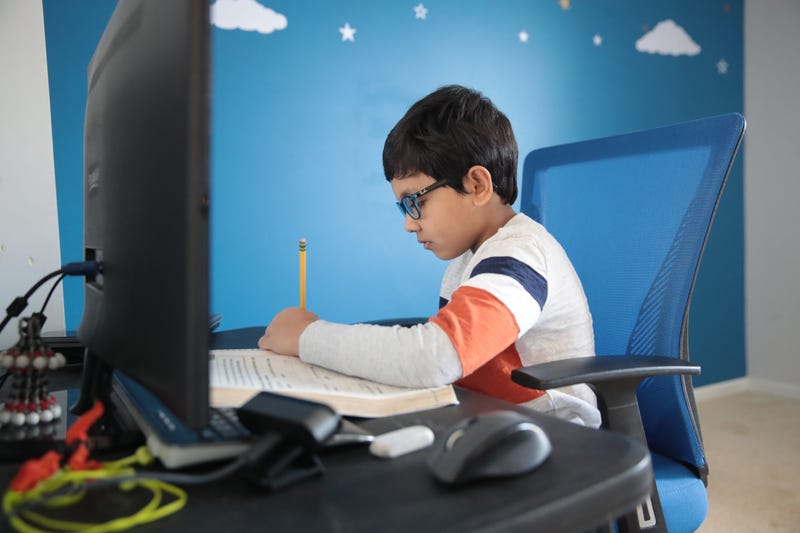 Learning "hubs" form to stop low-income students from falling behind