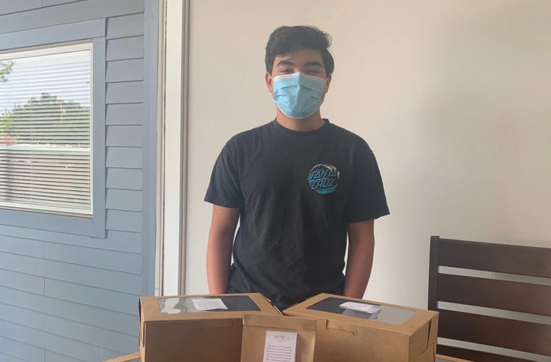 Cupertino high school student Jonathan Dinh turned his baking hobby into a philanthropic effort