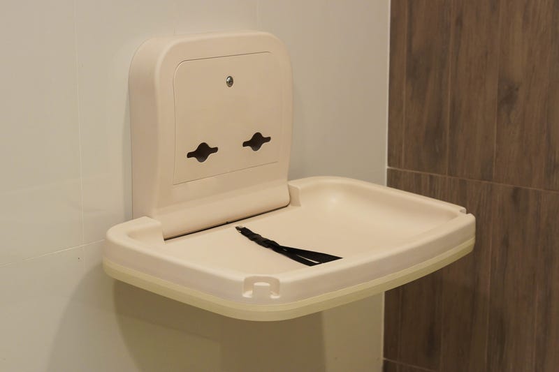 diaper changing table