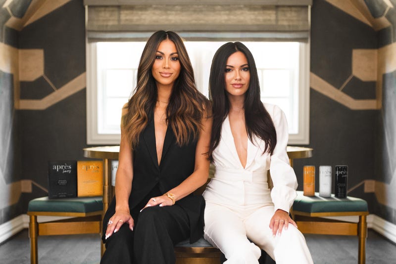 Nicole Craven and Alexis Smith