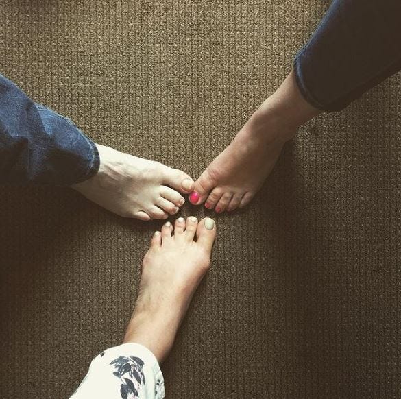 The Morning MAGIC Feet