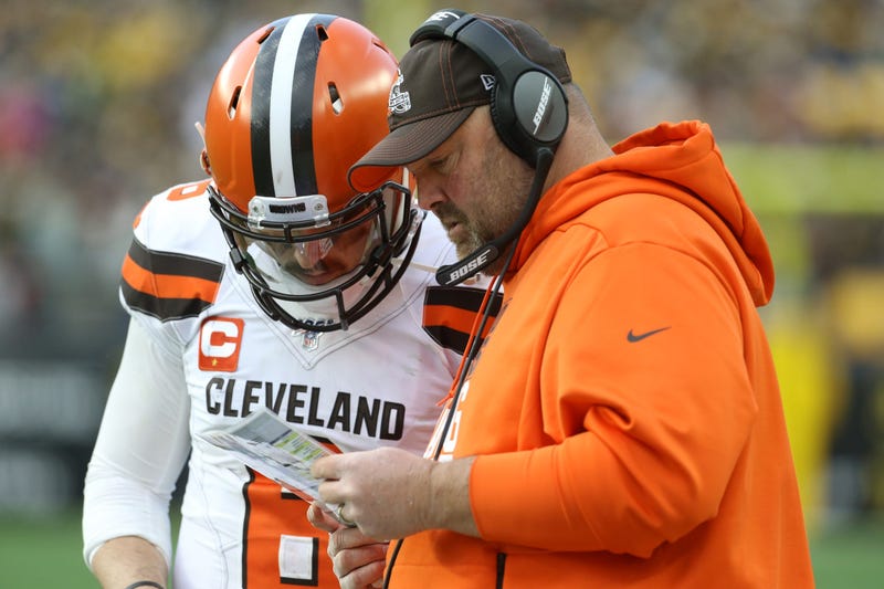 Browns head coach Freddie Kitchens and quarterback Baker Mayfield