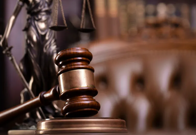 gavel