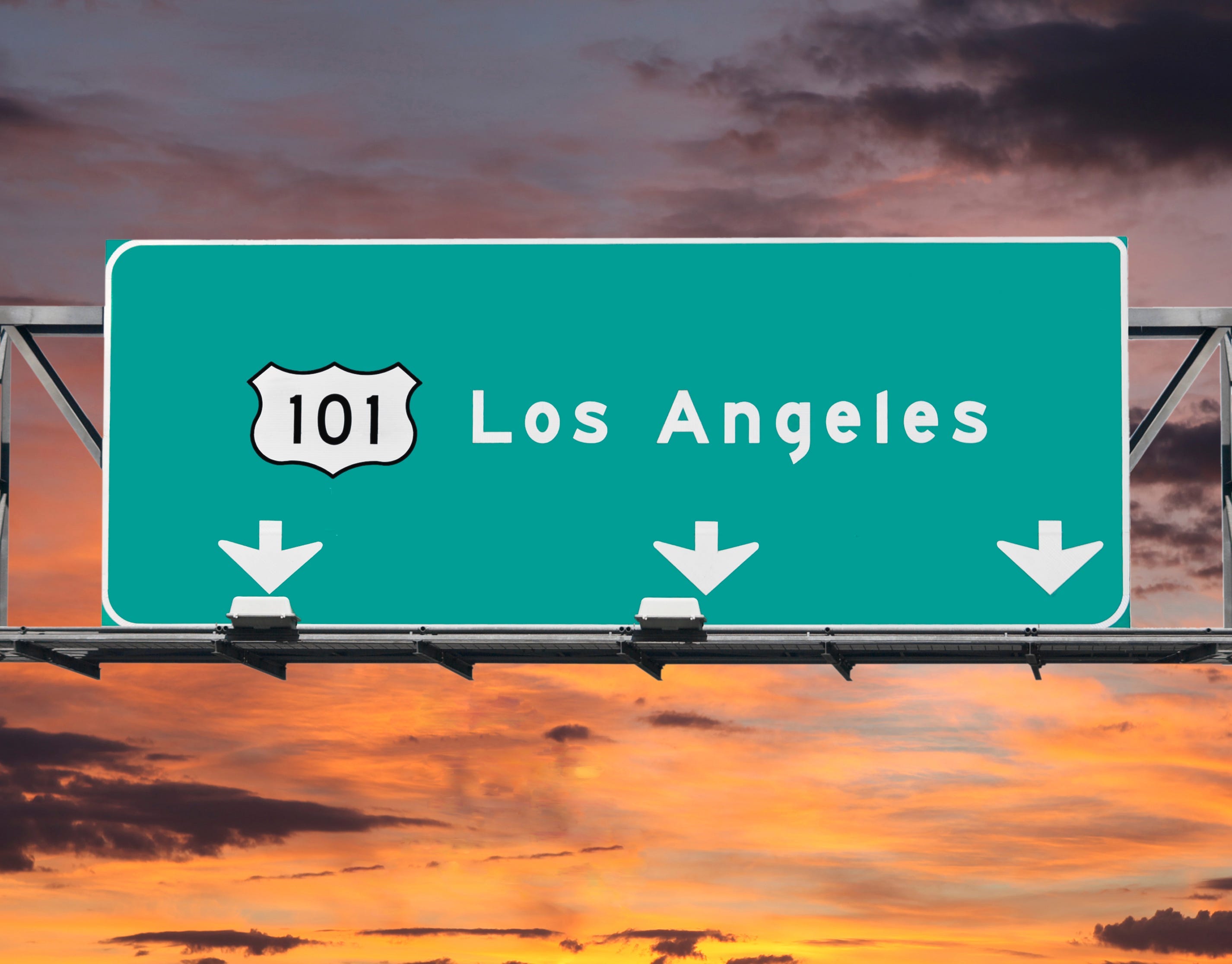 What Happened On The 101 Freeway Right Now - bfr8ro3