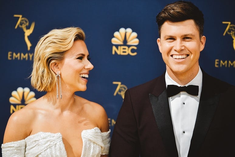 LOS ANGELES, CA - SEPTEMBER 17: (EDITORS NOTE: Image has been digitally enhanced) Scarlett Johansson and Colin Jost arrives at the 70th Emmy Awards on September 17, 2018 in Los Angeles, California