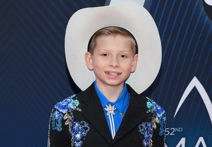 NASHVILLE, TN - NOVEMBER 14: (FOR EDITORIAL USE ONLY) Singer Mason Ramsey attends the 52nd annual CMA Awards at the Bridgestone Arena on November 14, 2018 in Nashville, Tennessee.