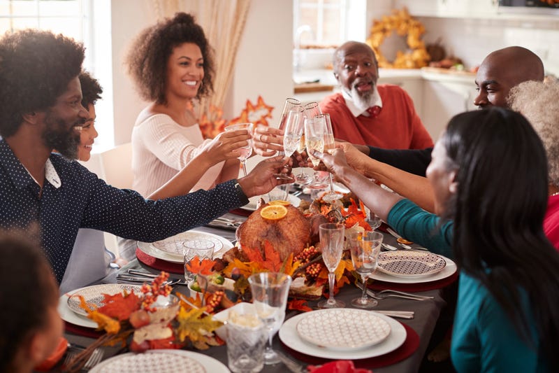 Family enjoys Thanksgiving dinner