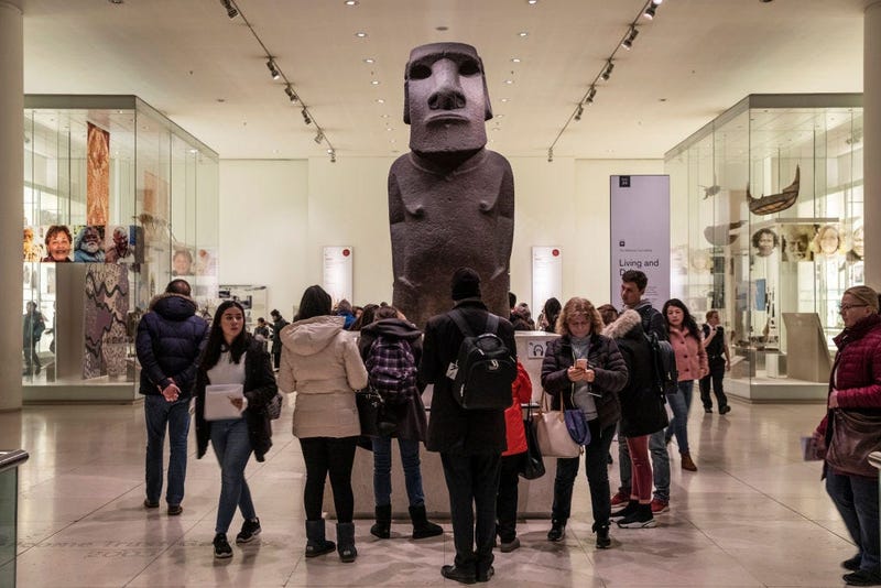 Easter_Island_Statue