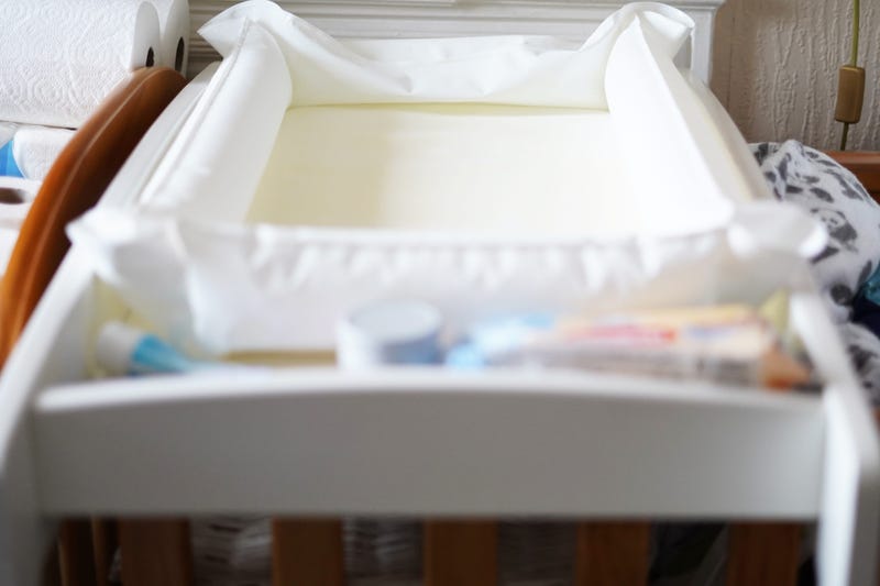 Baby crib