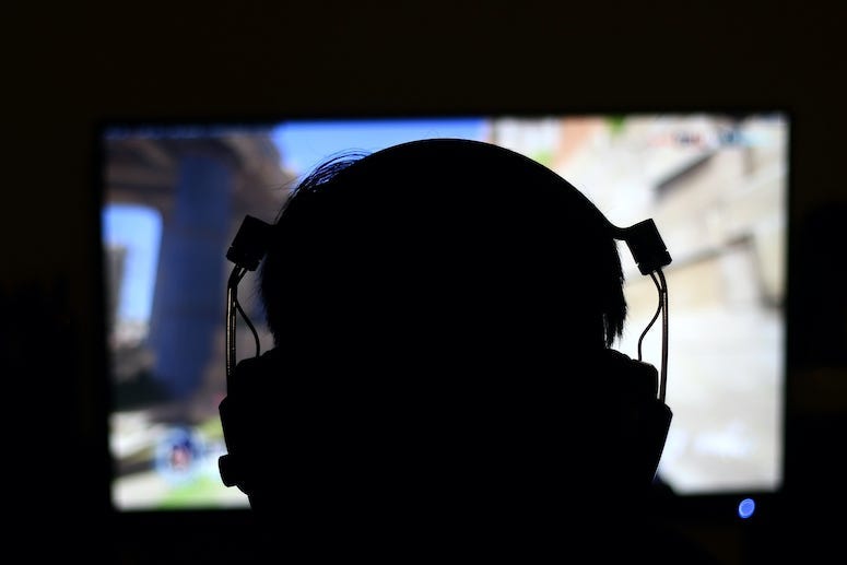 Video Game, headset, Television, Screen