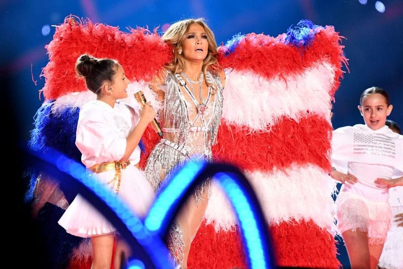 JLo-Super-Bowl-GettyImages-1203665058.jpg