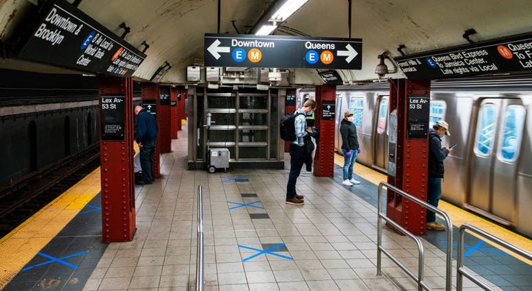 Subway social distancing