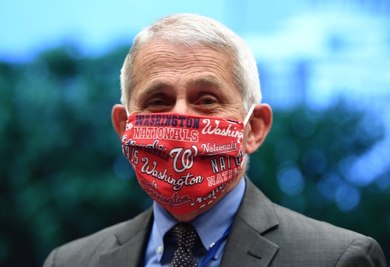Fauci in Nationals mask