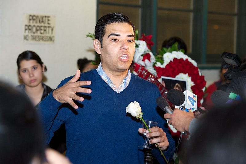 Long Beach Mayor Robert Garcia (GETTY)