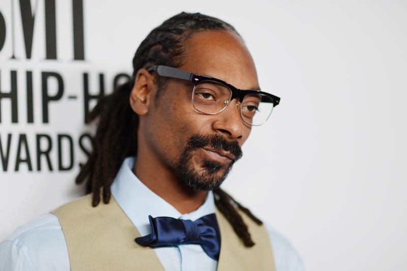 Snoop Dogg apologizes for comments on Gayle King.