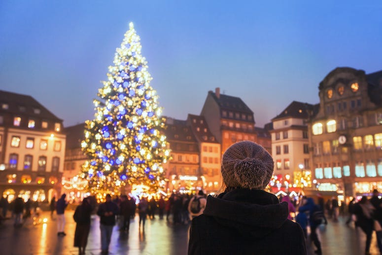 Christmas Tree, Plaza, Downtown, City, Lights