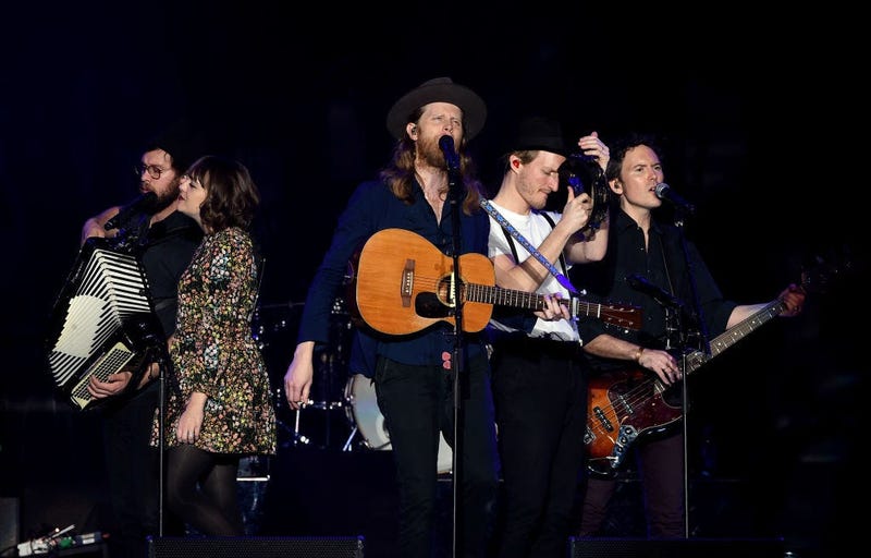 INGLEWOOD, CA - DECEMBER 10: (L-R) Stelth Ulvang, Neyla Pekarek, Wesley Schultz, Jeremiah Fraites, and Byron Isaacs of The Lumineers perform onstage during KROQ Almost Acoustic Christmas 2017 at The Forum on December 10, 2017 in Inglewood, California. (Ph