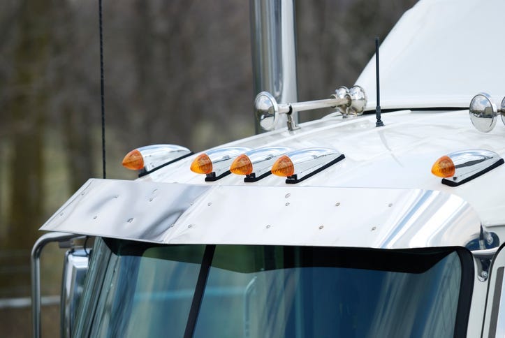DOC SHOW AUDIO: Why We Love Truckers!
