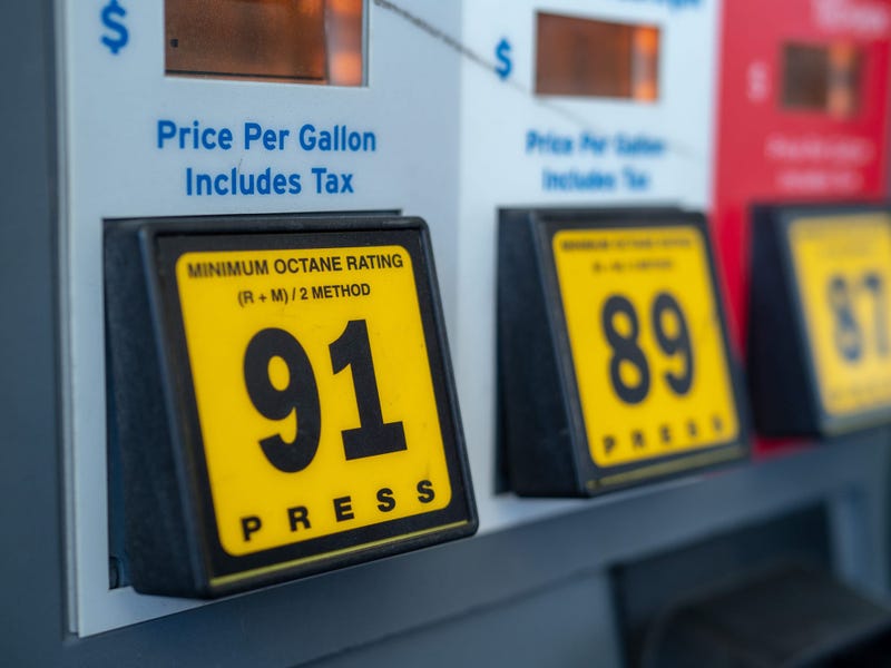 Gasoline, Gas Pump