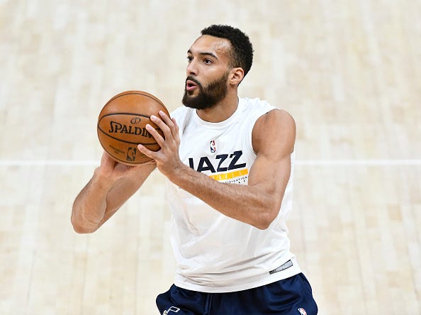 Rudy Gobert warms up before a Jazz game.