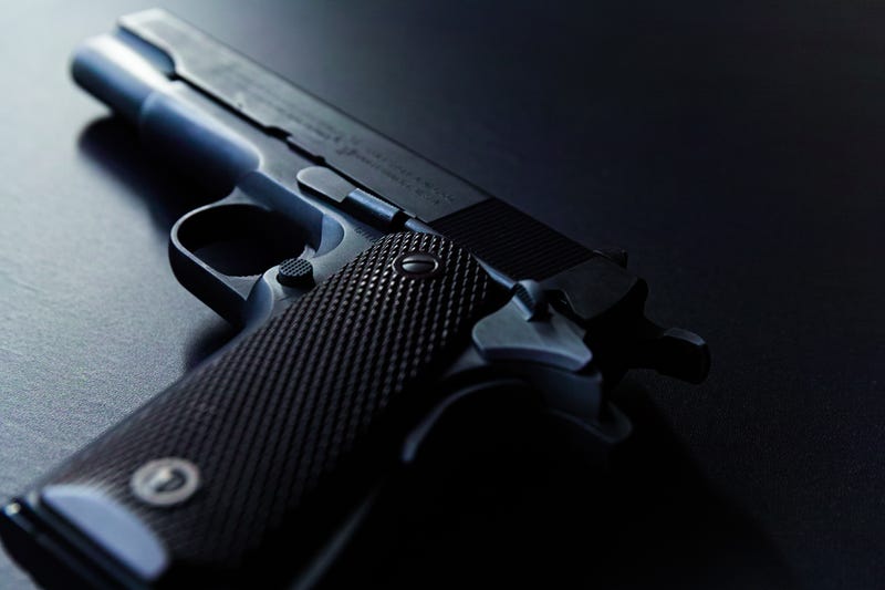 guns