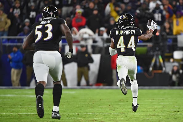 Ravens CB Marlon Humphrey takes a pick-six to the house.