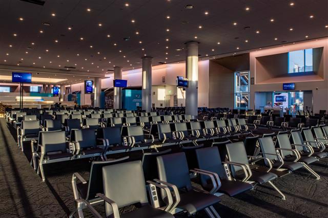 LAX Officials Cut Ribbon on New Concourse at Terminal 3