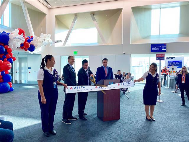 LAX Officials Cut Ribbon on New Concourse at Terminal 3