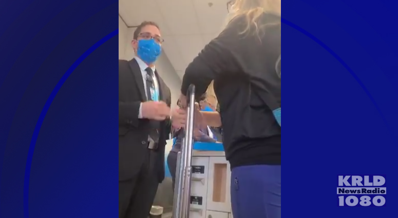 American Airlines agent tells banned passenger to "find another carrier to fly. I'd suggest Spirit"