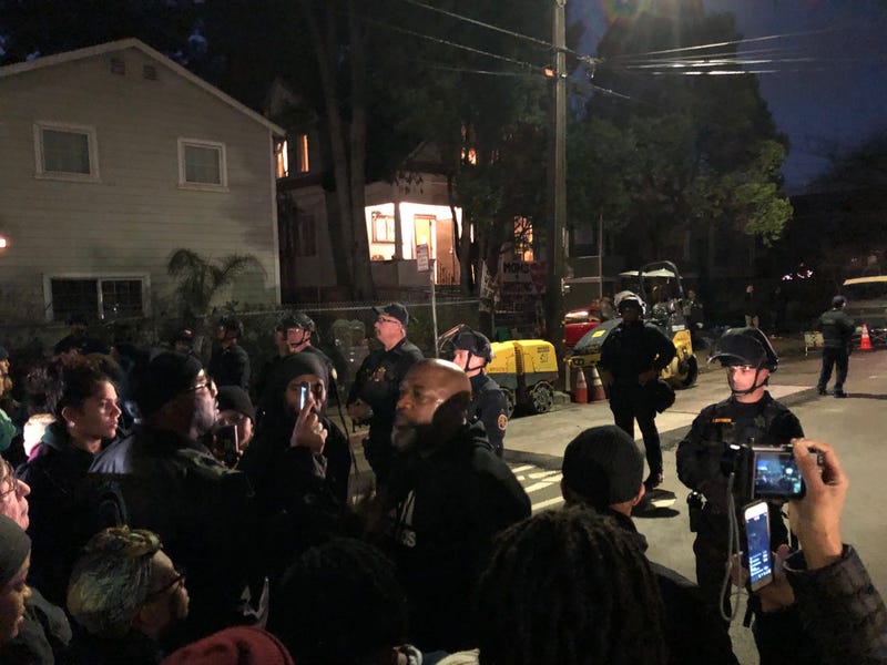 Scene outside West Oakland home where eviction order was served January 14, 2020