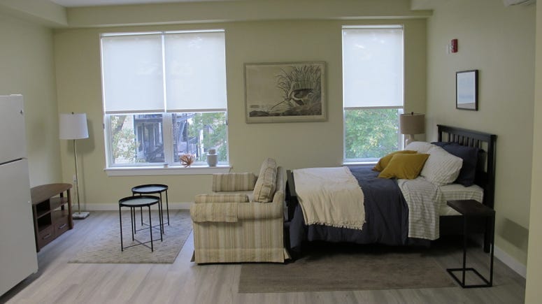 American Legion apt