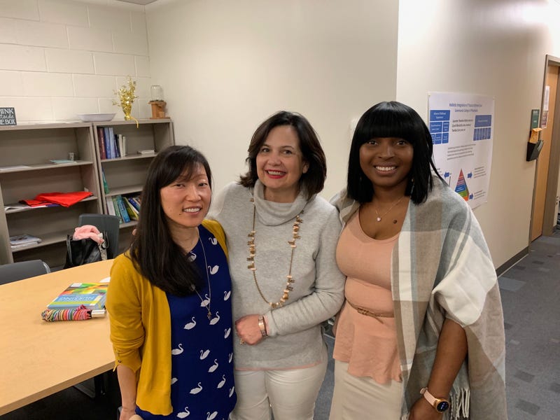 (L-R) Student Kelley Satterfield, CCP nursing chair Laureen Tavolardo-Ryley, and student Nadia Lighty.