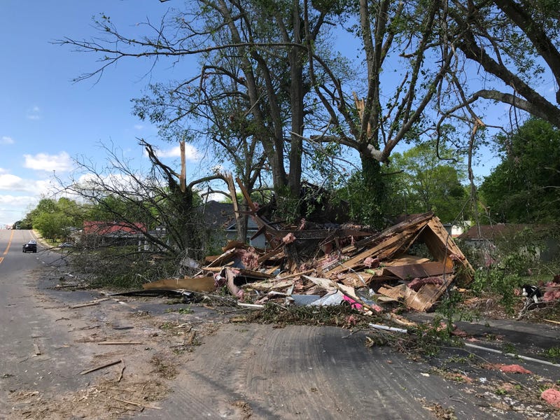 Tornado Damage on W South 4th Street in Seneca