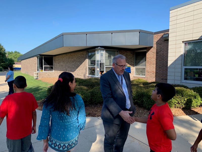Elgin District U-46 welcomes students back to school